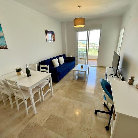 Top Sea View Apartment - 7 Minutes To Sotogrande Castillo de Sabinillas Luaran gambar