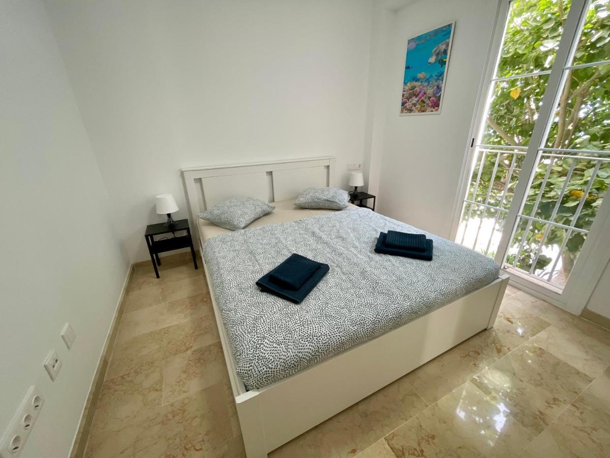 Top Sea View Apartment - 7 Minutes To Sotogrande Castillo de Sabinillas Luaran gambar